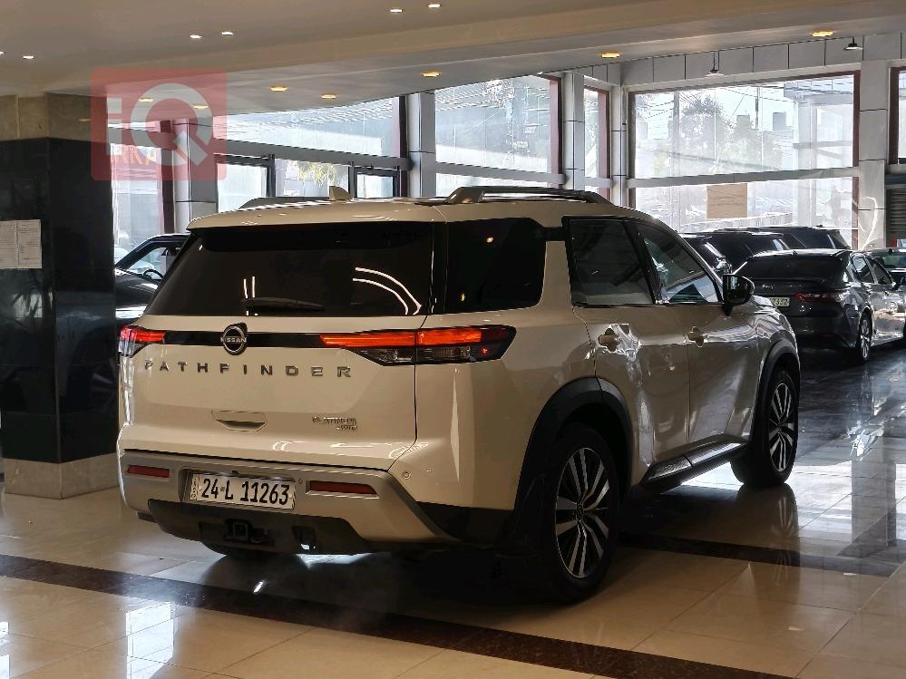 نيسان باثفايندر